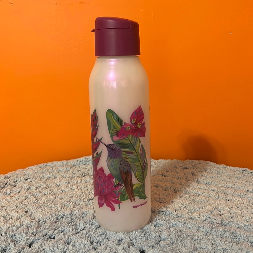 Tupperware Hummingbird Eco Water BottleBrand New